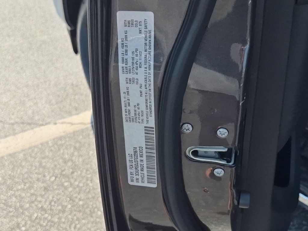 Certified 2026 RAM 2500 Big Horn AWD/4WD image 34