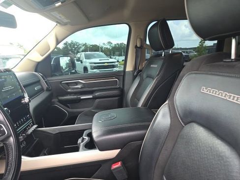 Used 2020 RAM 1500 Laramie AWD/4WD image 8