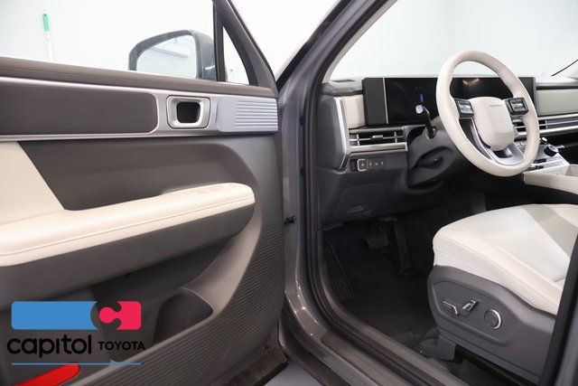 Used 2024 Hyundai Santa Fe SEL AWD/4WD image 8