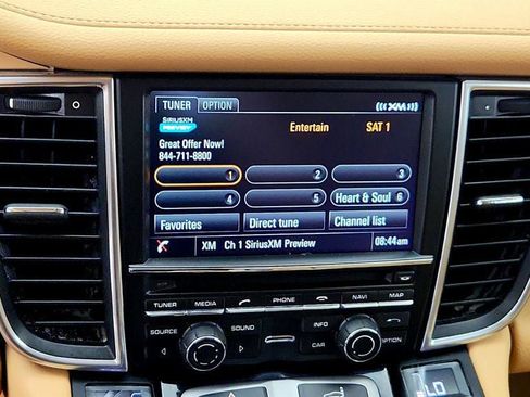 Used 2016 Porsche Panamera 4 Edition AWD/4WD image 19