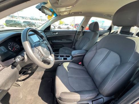 Used 2018 Kia Optima LX FWD image 18