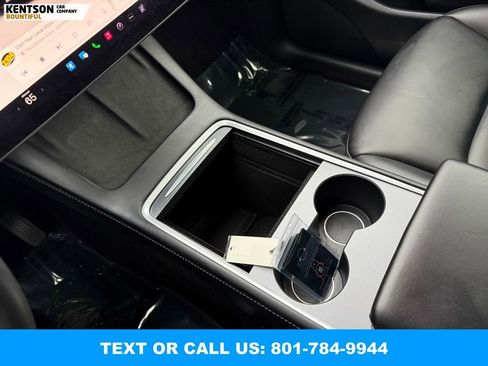 Used 2022 Tesla Model Y Long Range image 21