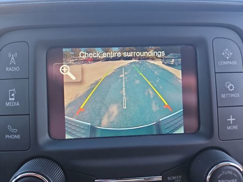 Used 2021 RAM 2500 Tradesman w/ Chrome Appearance Group image 20