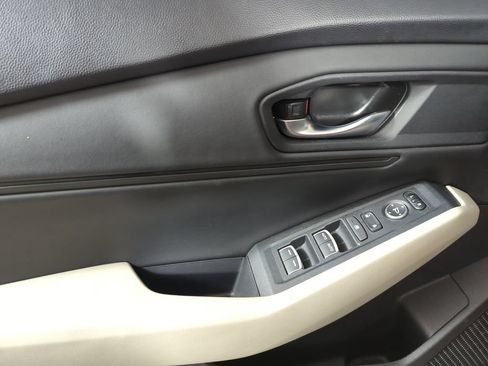 Certified 2024 Honda Accord EX image 10