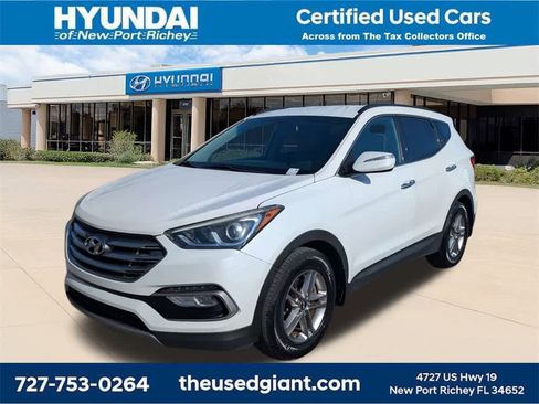 Used 2017 Hyundai Santa Fe Sport image 1