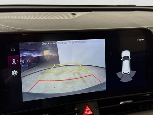 Used 2025 Kia Sportage EX image 16