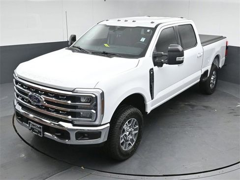 Used 2025 Ford F250 Lariat w/ Snow Plow Prep Package image 46