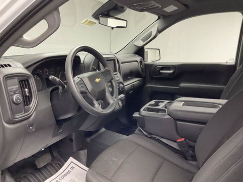 Used 2025 Chevrolet Silverado 1500 W/T RWD image 11