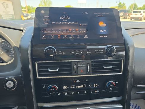 Used 2024 INFINITI QX80 Luxe AWD/4WD image 24