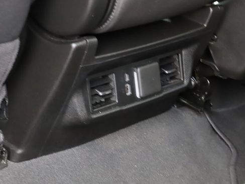 Used 2025 GMC Sierra 1500 SLT image 20