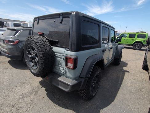 Used 2023 Jeep Wrangler Unlimited AWD/4WD image 3