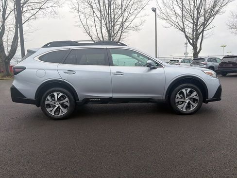 Used 2020 Subaru Outback Limited w/ Popular Package #2 image 8
