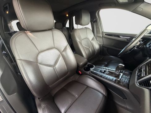 Used 2016 Porsche Macan S AWD/4WD image 21