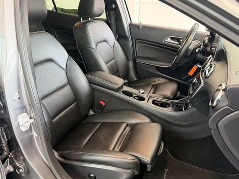Used 2018 Mercedes-Benz GLA 250 image 18