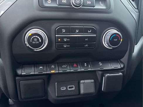 Certified 2022 Chevrolet Silverado 1500 Custom Trail Boss image 17