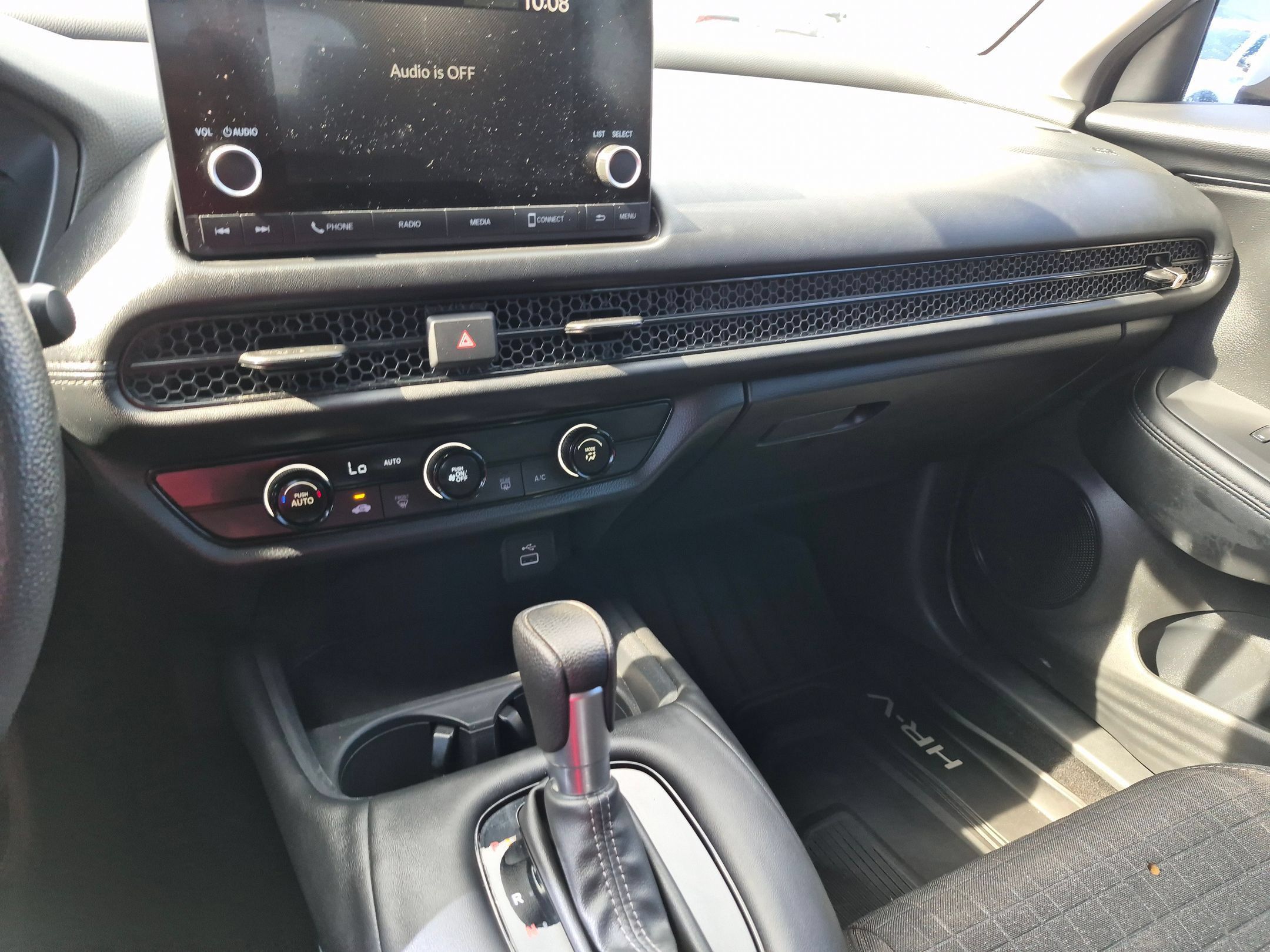 Used 2025 Honda HR-V LX image 22
