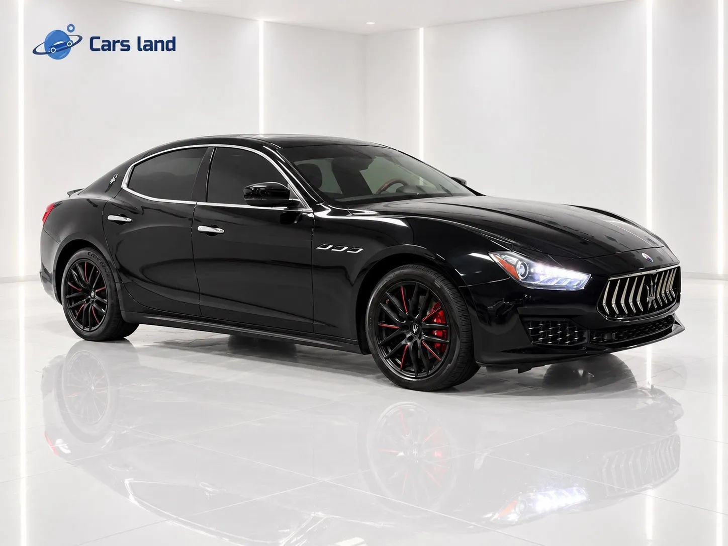 Used 2018 Maserati Ghibli RWD image 2