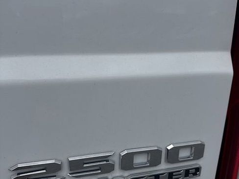 Used 2026 RAM ProMaster 2500 w/ Convenience Group FWD image 28