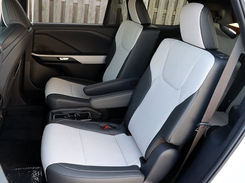 New 2026 Lexus TX 500h 500h F SPORT Performance Premi image 15