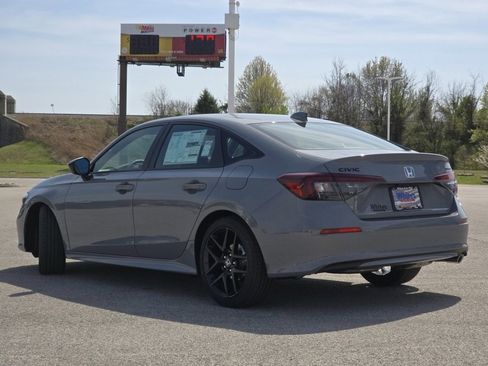 New 2026 Honda Civic Sport image 17