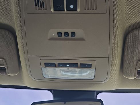 Used 2012 Buick LaCrosse Touring image 34