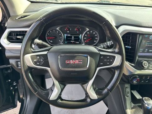 Used 2017 GMC Acadia SLT AWD/4WD image 12