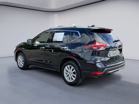 Used 2019 Nissan Rogue SV AWD/4WD image 3