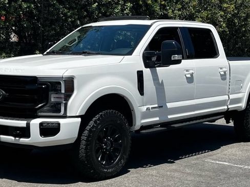 Used 2020 Ford F350 Lariat AWD/4WD image 1