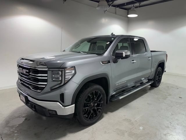 Certified 2023 GMC Sierra 1500 SLT w/ SLT Premium Package AWD/4WD image 3