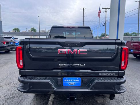 Used 2020 GMC Sierra 2500 Denali w/ Denali Ultimate Package AWD/4WD image 10