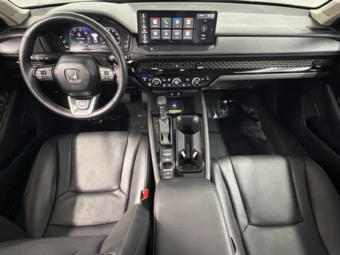 Used 2025 Honda Accord Touring image 37