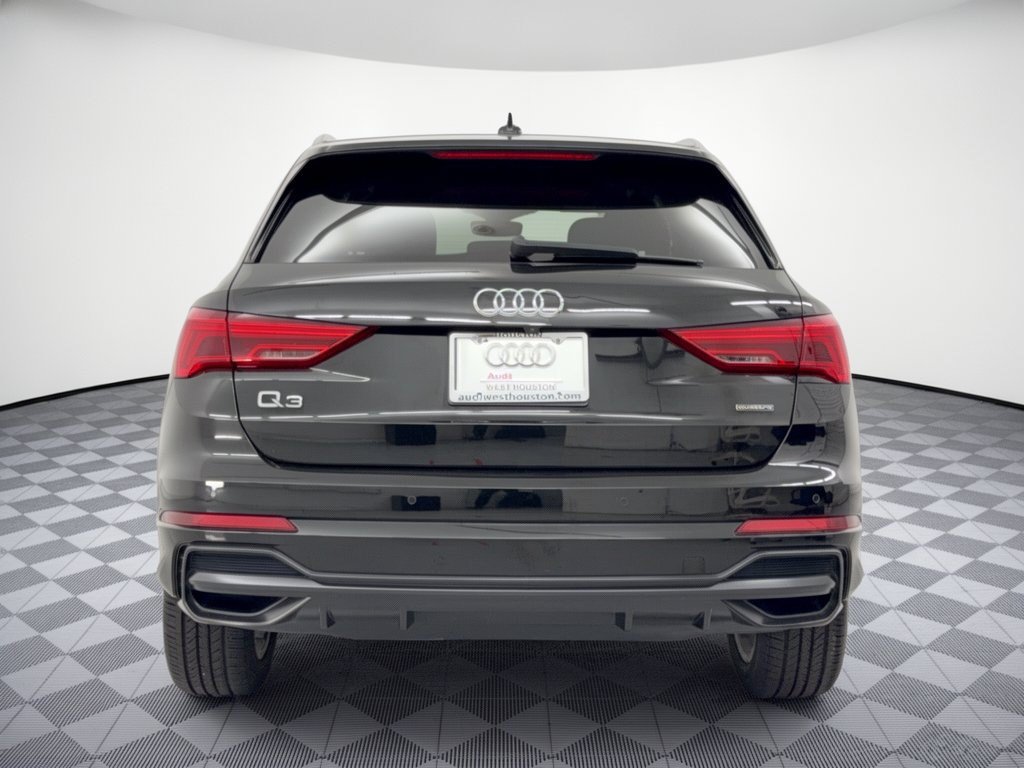 Used 2022 Audi Q3 2.0T Premium w/ Convenience Package AWD/4WD image 11