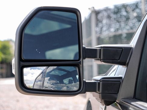 Used 2020 Ford F250 Platinum image 44