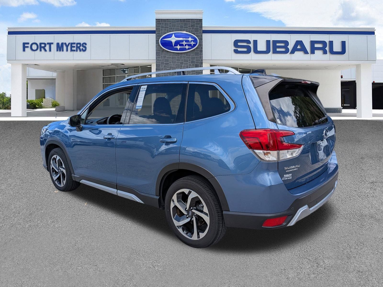 Used 2024 Subaru Forester Touring AWD/4WD image 6