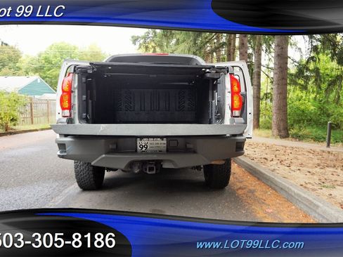 Used 2002 Chevrolet Avalanche 4x4 w/ North Face Edition image 29