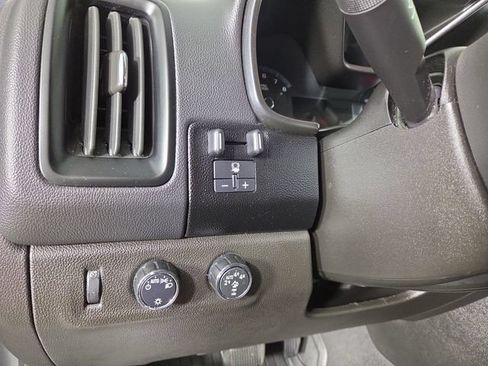 Used 2022 Chevrolet Colorado ZR2 AWD/4WD image 28