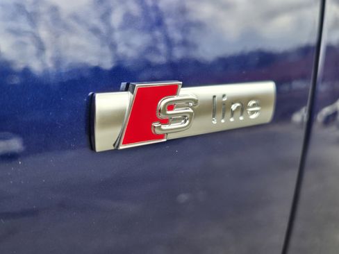 Used 2025 Audi Q3 2.0T Premium Plus w/ Premium Plus Package image 11