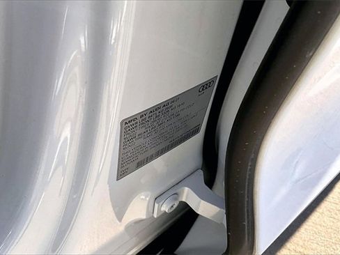 Used 2021 Audi Q8 Prestige image 35