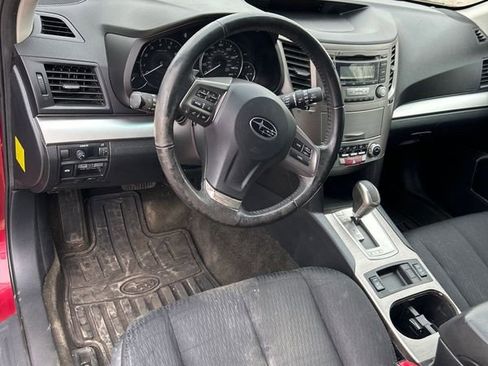 Used 2012 Subaru Outback 2.5i Premium image 2