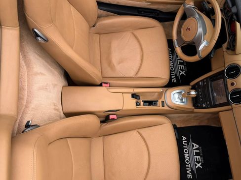 Used 2010 Porsche Boxster RWD image 29
