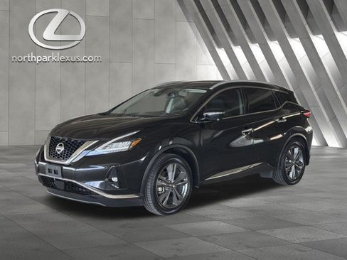 Used 2020 Nissan Murano Platinum w/ Cargo Package FWD image 3
