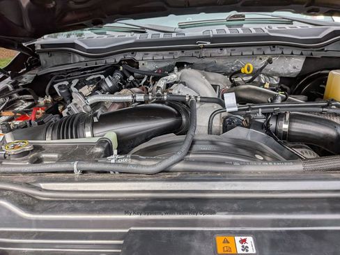Used 2022 Ford F250 XLT AWD/4WD image 14