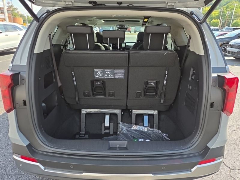 New 2027 Kia Carnival SX FWD image 10