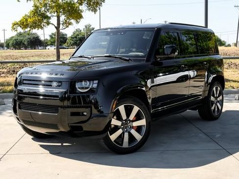New 2026 Land Rover Defender 110 X AWD/4WD image 2