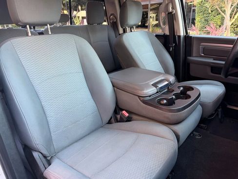 Used 2018 RAM 1500 Classic SLT image 13