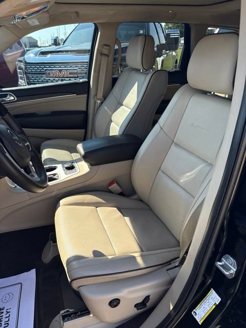 Used 2020 Jeep Grand Cherokee Summit AWD/4WD image 9