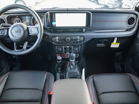 New 2025 Jeep Wrangler Rubicon image 15