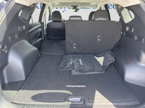 Certified 2025 Hyundai Tucson SEL FWD image 15