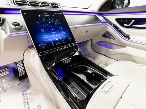 Used 2025 Mercedes-Benz S 63 AMG S image 15