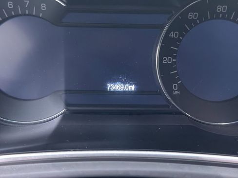 Used 2016 Lincoln MKX Reserve w/ Technology Package image 16